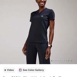 Figs Women's Navy FORMx Slim V-Neck Scrub Top